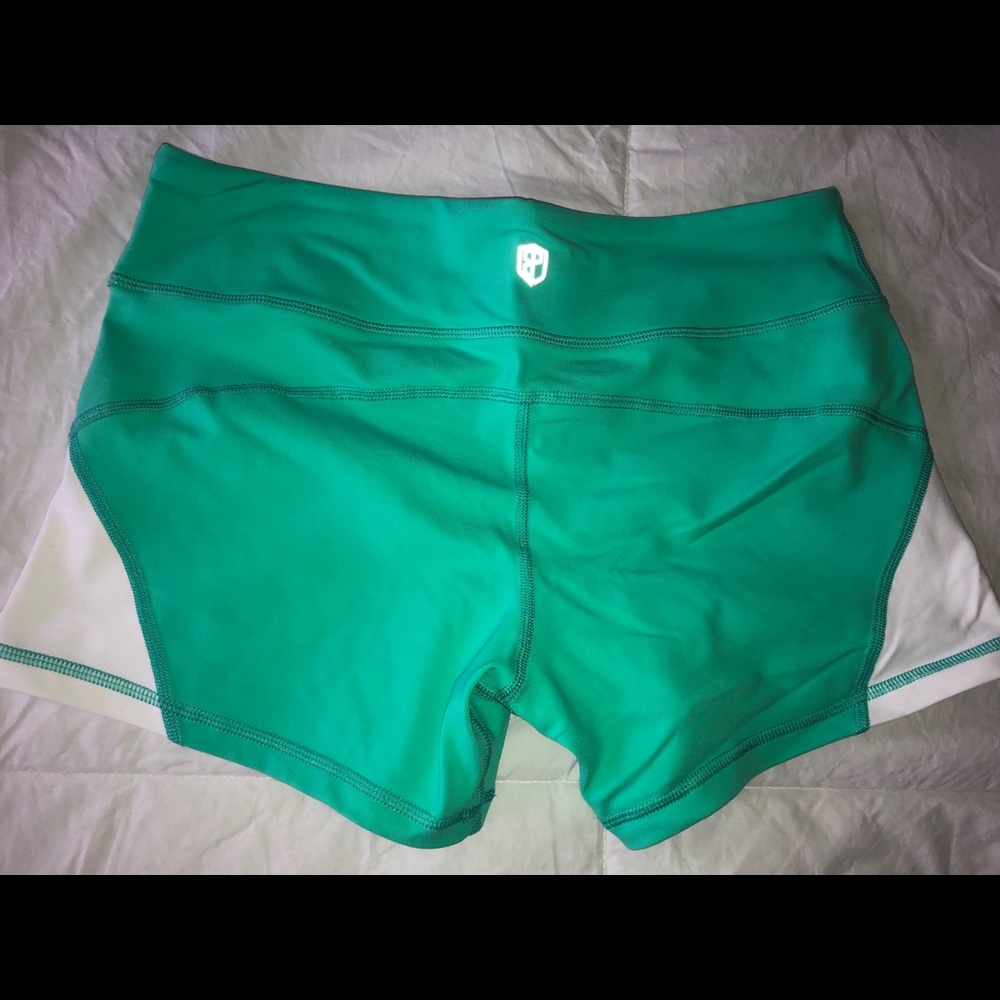 Born primitive shorts
